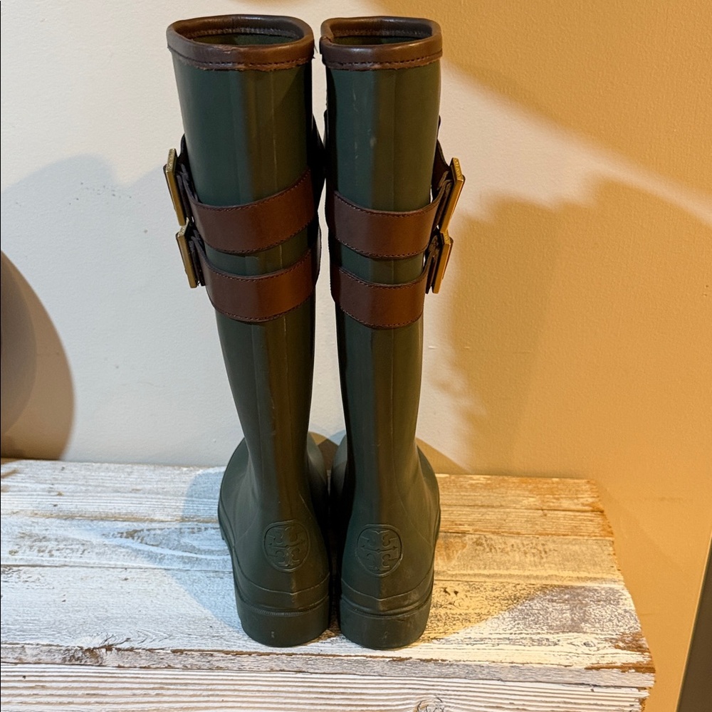 Tory Burch Olive and Chocolate Lace-Up Boots - Picture 3 of 11